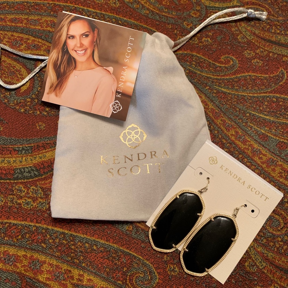 Kendra Scott Danielle Earrings